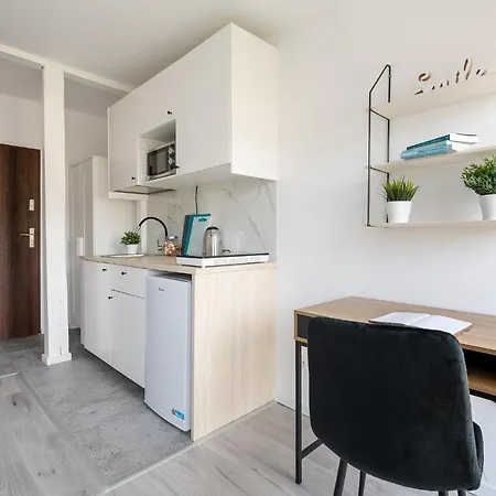 Slaska 54 15 M1 Апартаменты *